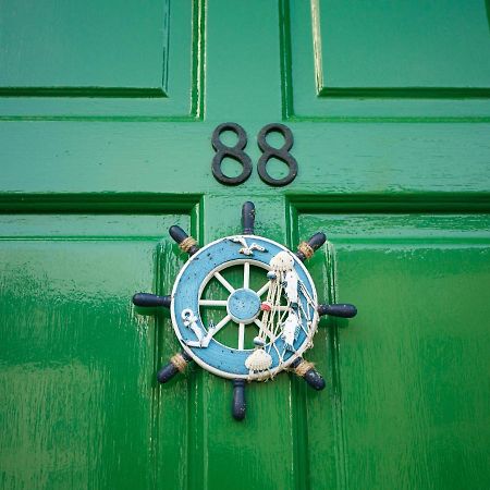 The Nautical Apartment Portrush Ruang foto